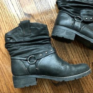 Sofft Black Slouched Leather Moto Boots